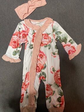 Amazon Baby Girls Floral Pink Ruffle Footie and Headband